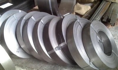 ব্যাসার্ধ 0.1-16mm 430 স্টেইনলেস কয়েল আইডি 508mm / 610mm